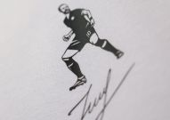 Эксклюзивный мерч в честь приезда Эрика Бикфалви