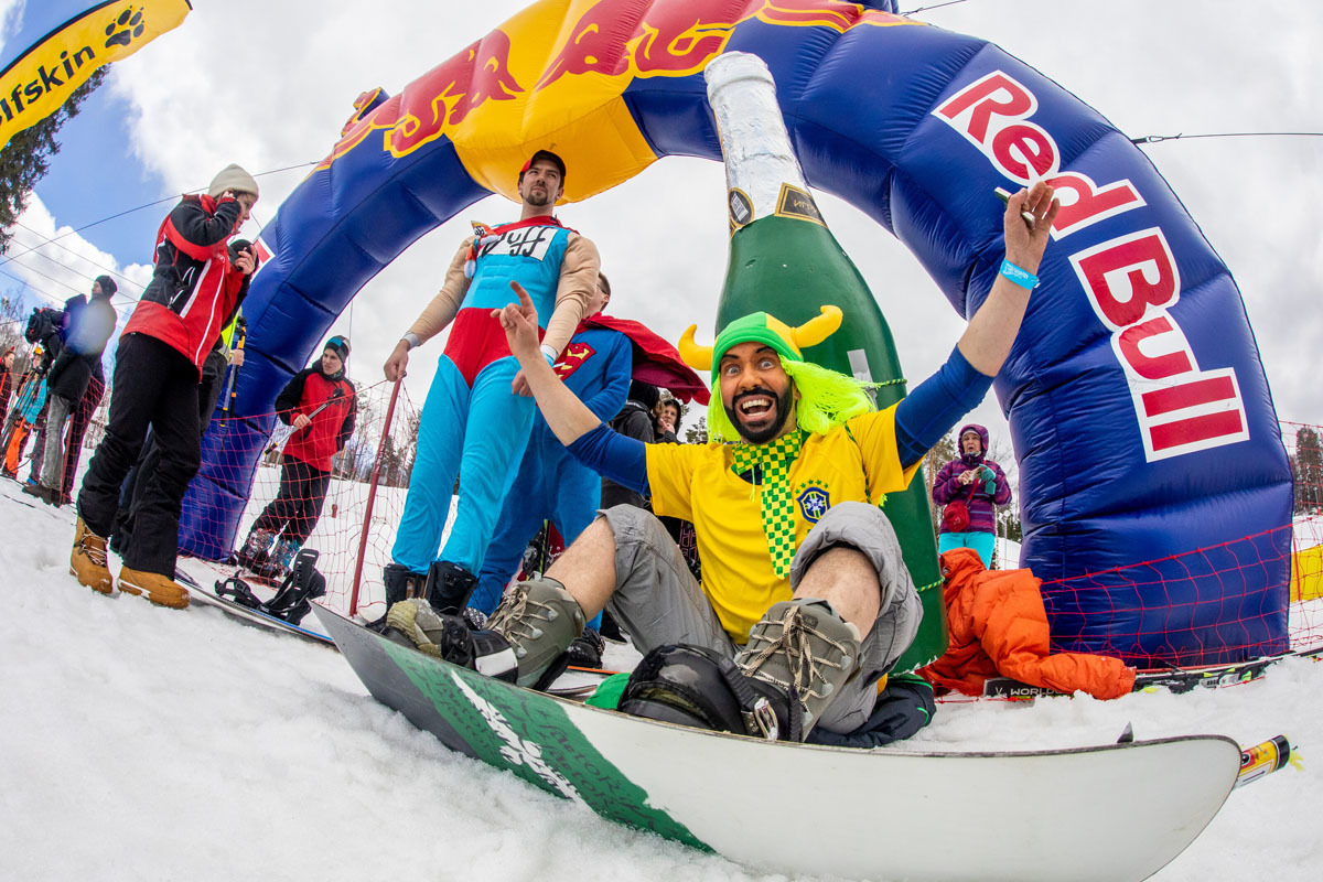 Уже завтра маскот «Урала» примет участие в Red Bull Jump&Freeze!