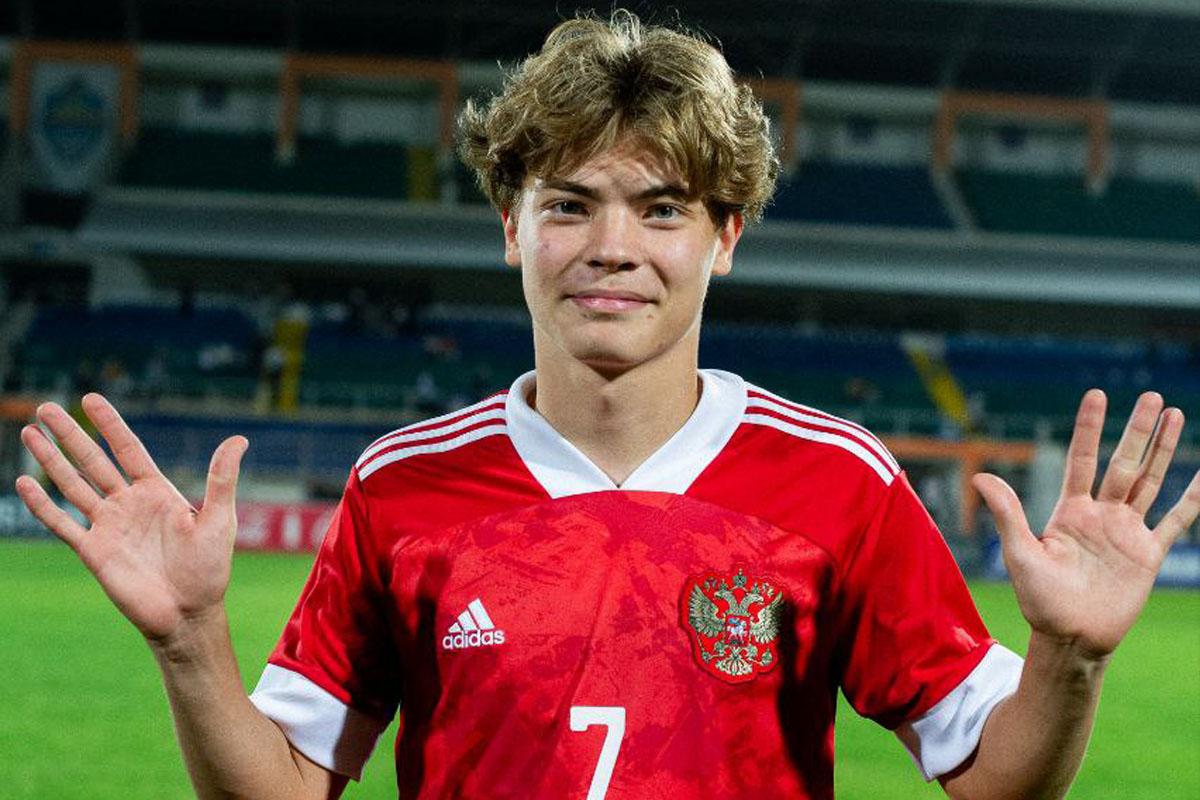 Илья Ишков вновь забил за молодёжную сборную!