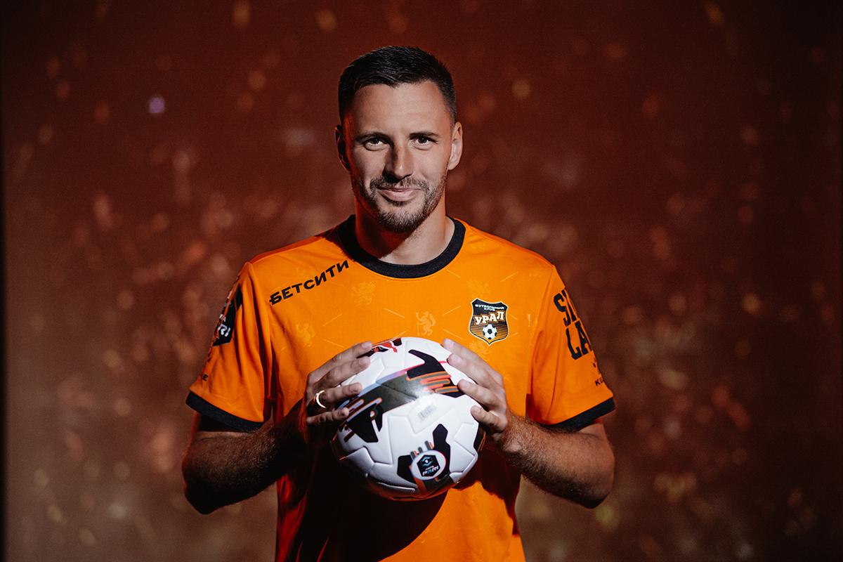 «Не вижу других задач, кроме как занять первое место»